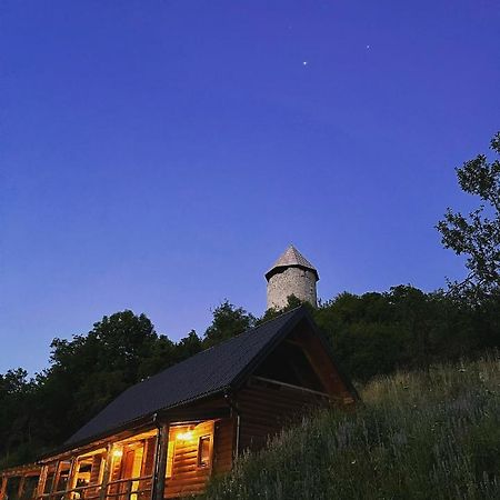 Willa Koliba 30Svibnja Perusic Zewnętrze zdjęcie